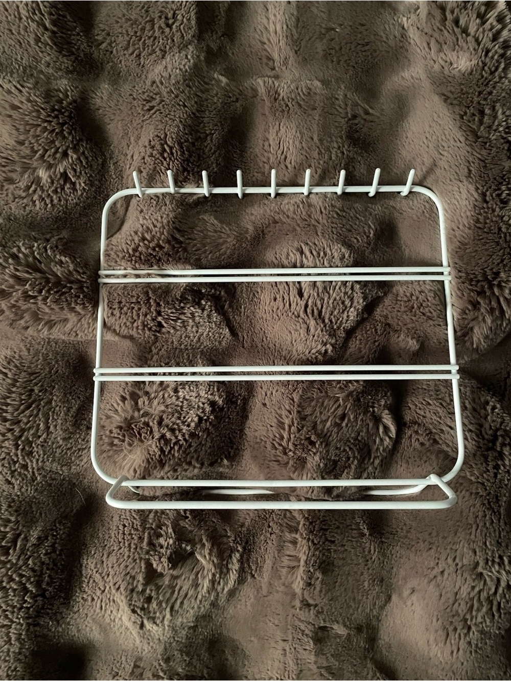 White Metal Necklace/Jewelry Organizer